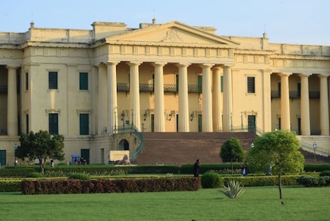 Hazarduari Palace, Murshidabad